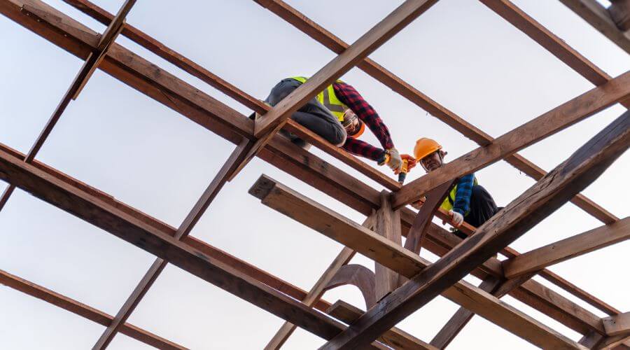 Professional gutter cleaning in Dixon, NE